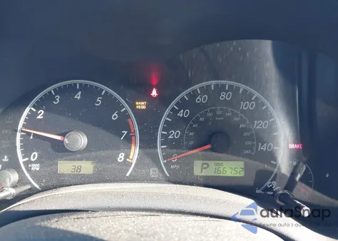 2011 Toyota Corolla Le z USA, uszkodzony, nr VIN 2T1BU4EE0BC635768